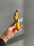 Håndlavet vægophæng i keramik | Bananflue | Anette Zimmerlund