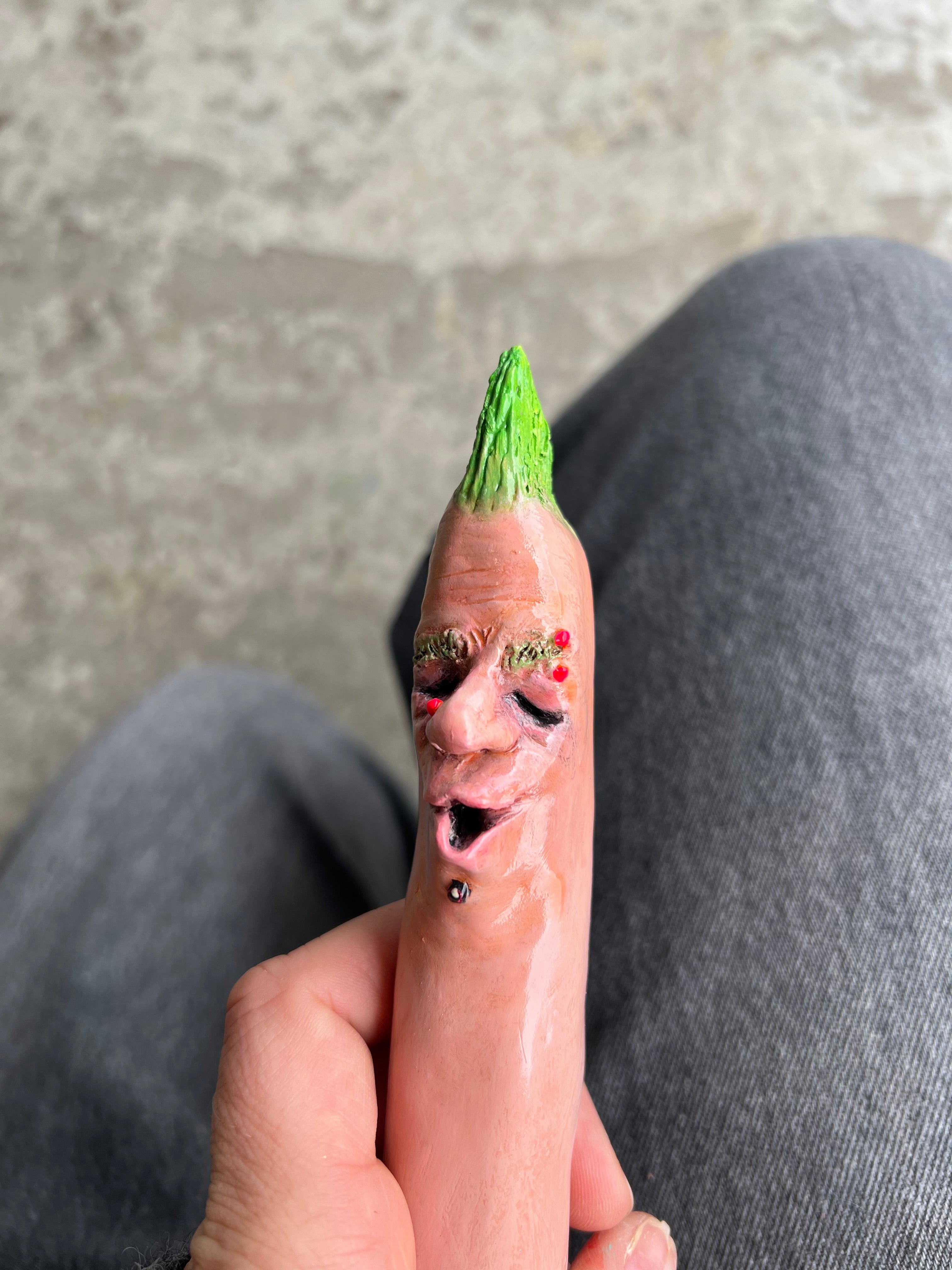Partypølse || Håndlavet Keramik – Raver | Zimmerlund Kunst