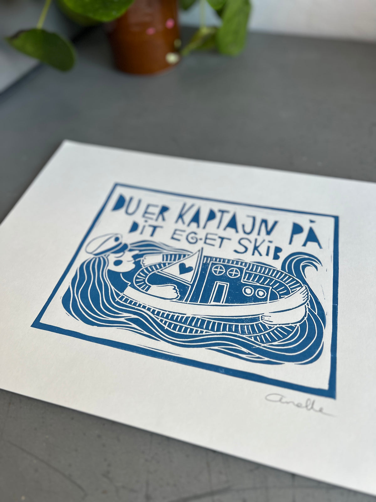 Kaptajn | Håndlavet linoleumstryk | A3
