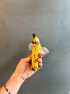 Håndlavet vægophæng i keramik | Bananflue | Anette Zimmerlund