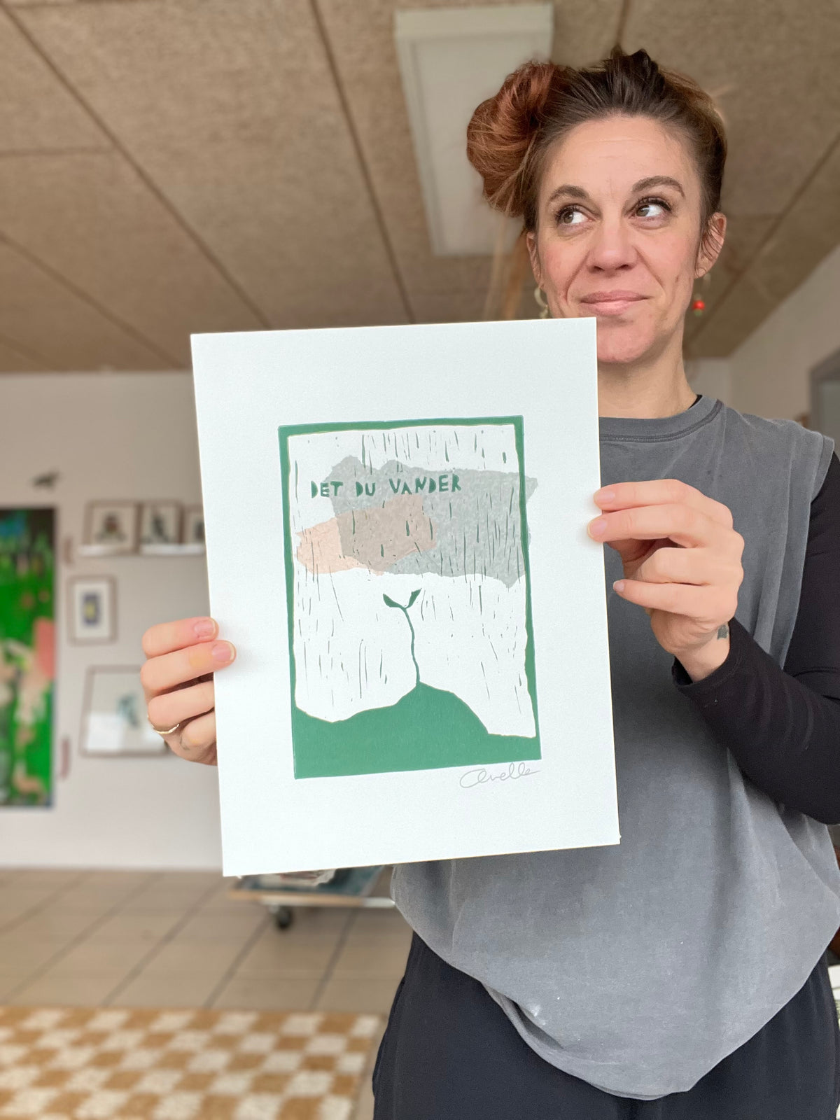 Det, du vander m. grå sky | Linoleumstryk (Mixed Media)