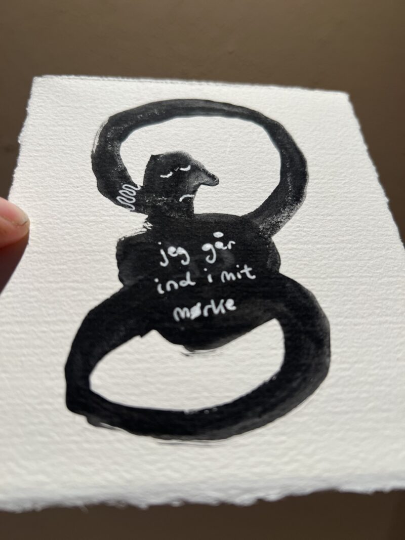 Mixed Media værk med titlen "Jeg går ind i mit mørke"