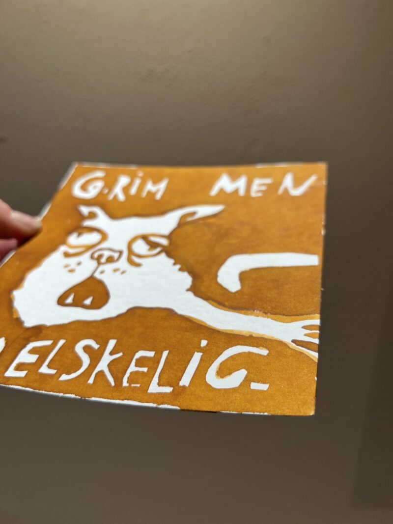 “Grim, men elskelig - Kat", 15*15 cm. - Billede 4
