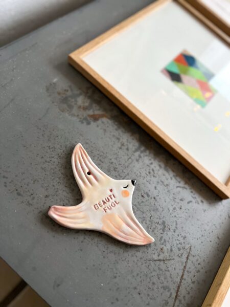 Beautifugl - vægophæng i keramik